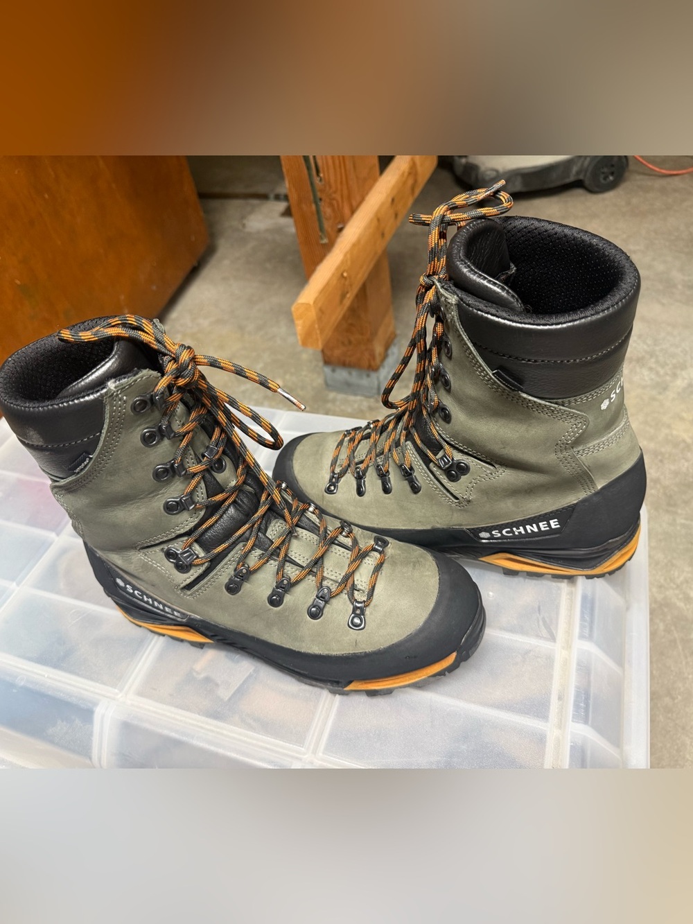 Schnee’s Timberline v2 0g 11.5 men’s medium hunting boots